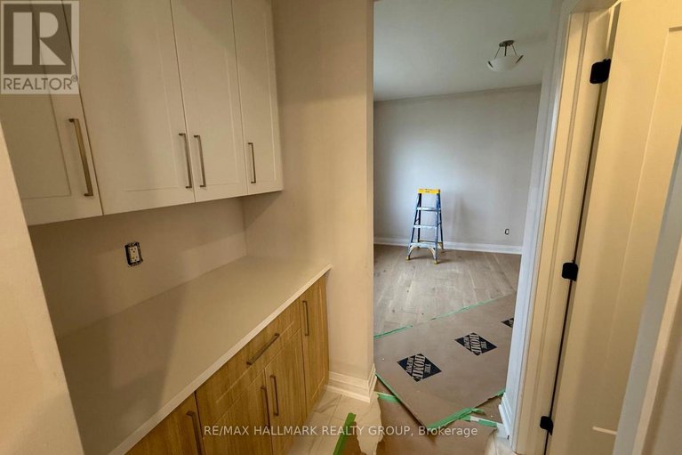 29687418/1971-hawker-private/huntley-ward-south-east/ottawa/ontario/K0A1L0_23