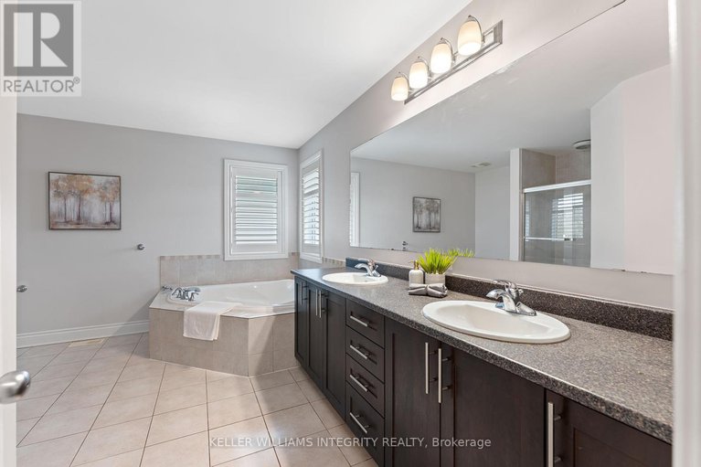 28339808/357-langrell-crescent/strandherd/ottawa/ontario/K2J5R8_32
