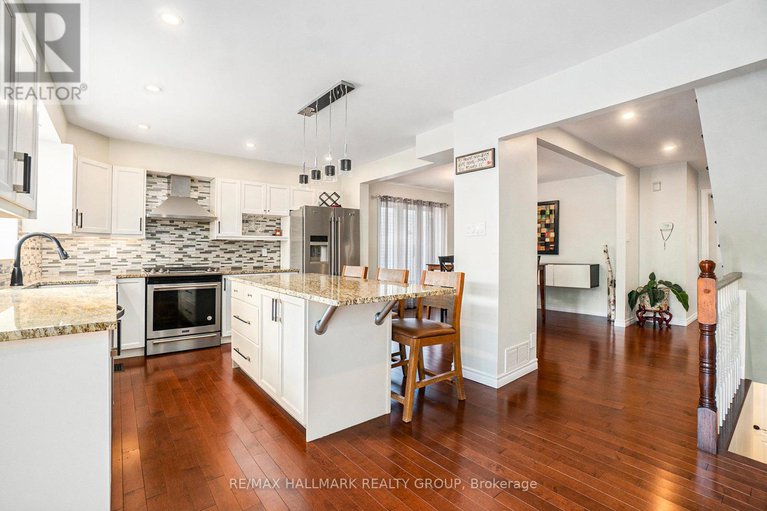 28776814/11-ellisson-way/hunt-club-park/ottawa/ontario/K1G4N9_14