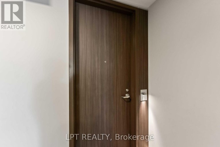 29590861/307-111-champagne-avenue-s/west-centre-town/ottawa/ontario/K1S5V3_6