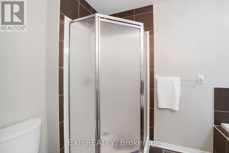 28543378/116-quito-private/merivale-industrial-parkcitiplace/ottawa/ontario/K2E0A9_27