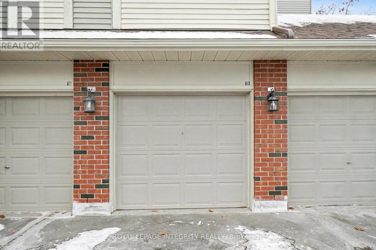 29172010/49-128-rushford-private/hunt-club-parkgreenboro/ottawa/ontario/K1T3C5_20