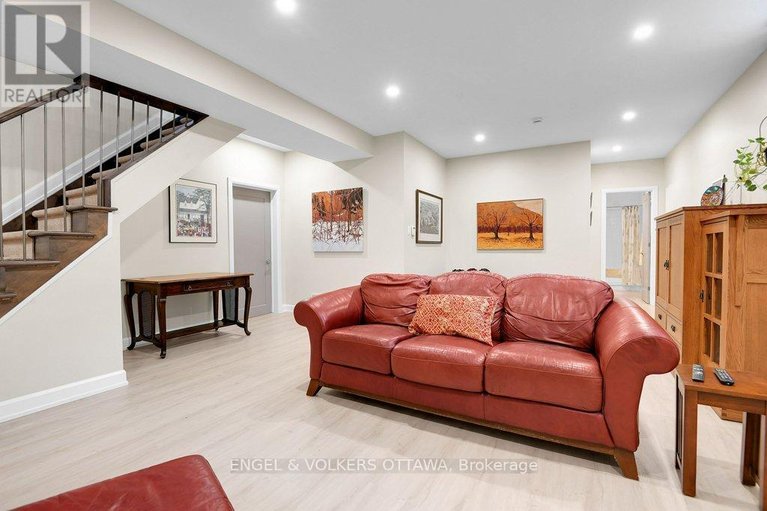 29634187/340-byron-avenue/westborohampton-park/ottawa/ontario/K1Z5V4_39