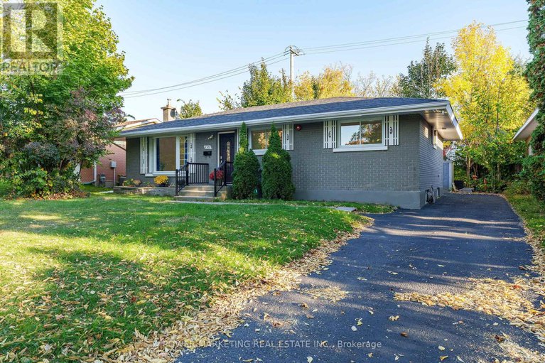 29083231/2372-riley-avenue/queensway-terrace-southridgeview/ottawa/ontario/K2C1J9_1