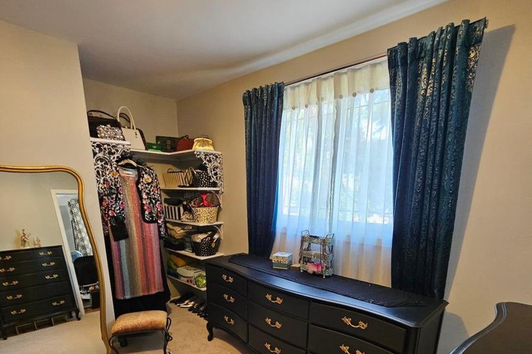 28675680/1-erinlea-court/pineglencountry-place/ottawa/ontario/K2E7C8_38