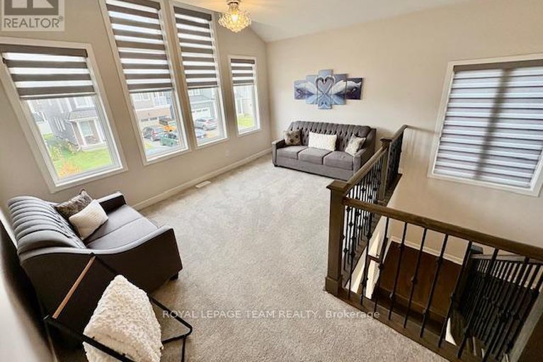 29030663/248-pursuit-terrace/goulbourn-twp-from-franktown-rdsouth-to-rideau/ottawa/ontario/K0A2Z0_23