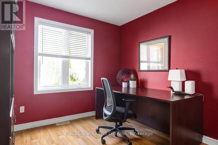 28649198/59-frontenac-boulevard/embrun/russell/ontario/K0A1W0_22