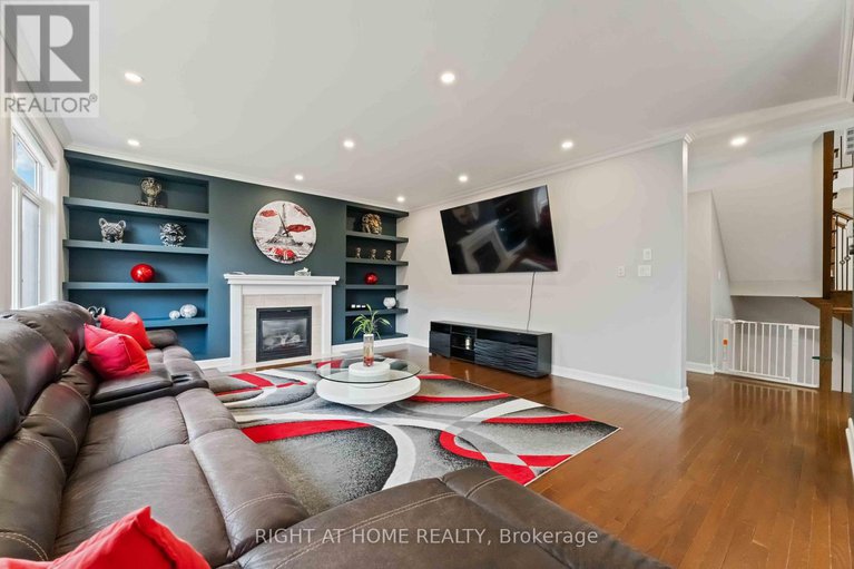 29069269/211-denali-way/stittsville-north/ottawa/ontario/K2S0N1_17