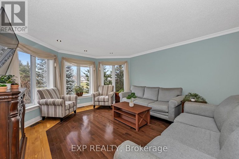 29132948/60-pioneer-drive/north-grenville-twp-kemptville-south/north-grenville/ontario/K0G1J0_5