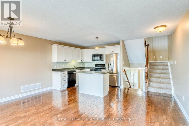 29663855/396-ann-street/almonte/mississippi-mills/ontario/K0A1A0_7