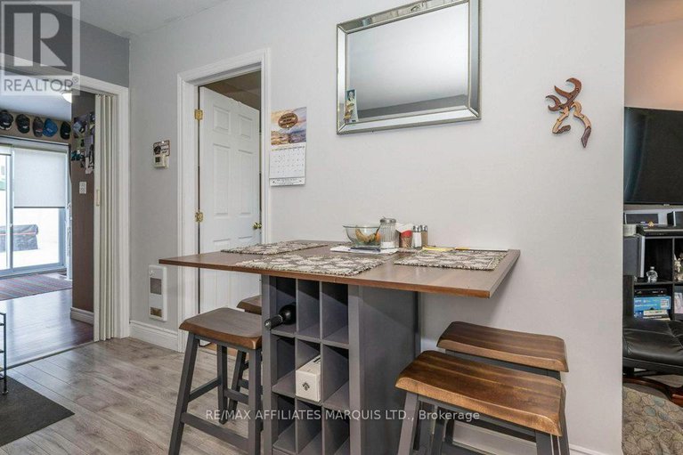 28585218/25-church-street/moose-creek/north-stormont/ontario/K0C1W0_10