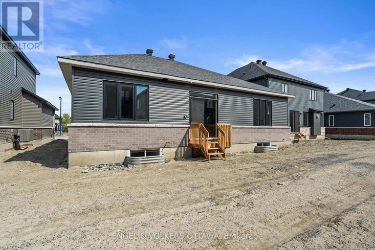 28326544/119-darleux-place/mahogany-community/ottawa/ontario/K4M0M7_30