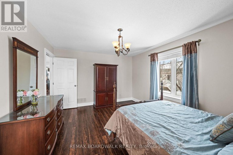 29430722/110-templeton-court/kemptville/north-grenville/ontario/K0G1J0_13