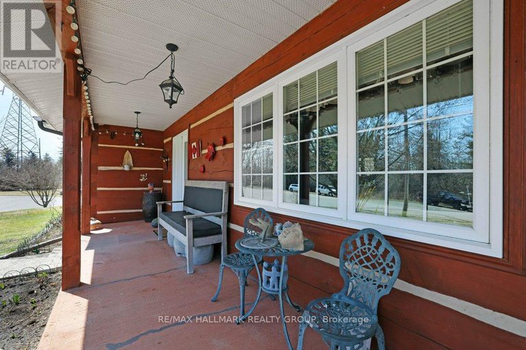 28208753/206-old-pakenham-road/fitzroy/ottawa/ontario/K0A1X0_1