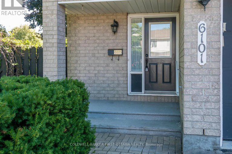 28819200/6101-arbourwood-drive/chapel-hill/ottawa/ontario/K1C7K7_4