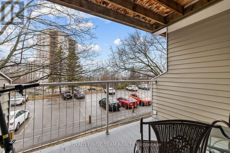 29603328/214-270-brittany-drive/viscount-alexander-park/ottawa/ontario/K1K4M3_20