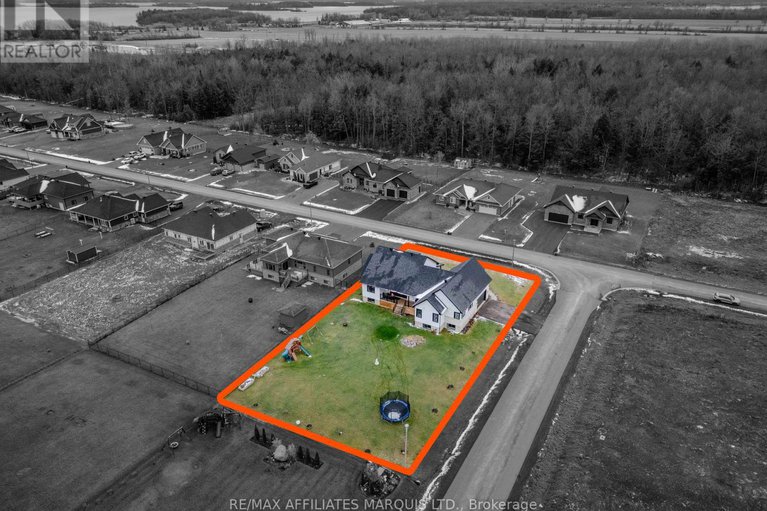 29124010/2-meadow-lane/long-sault/south-stormont/ontario/K0C1R0_49