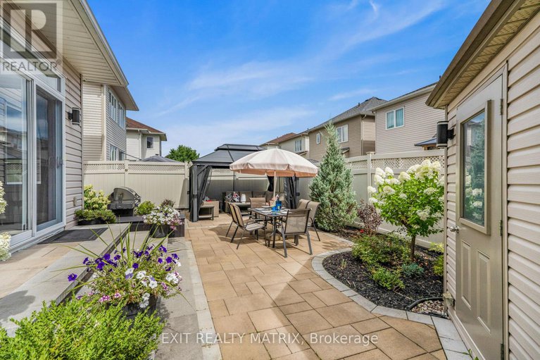 28788160/352-oakcrest-way/avalon-east/ottawa/ontario/K4A0S5_37