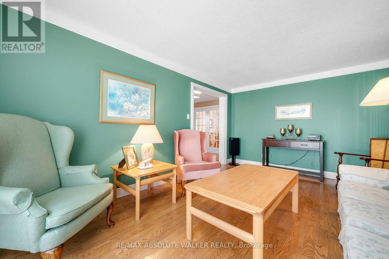 28785480/501-harrowsmith-way/fallingbrookgardenway-south/ottawa/ontario/K4A2Z2_6