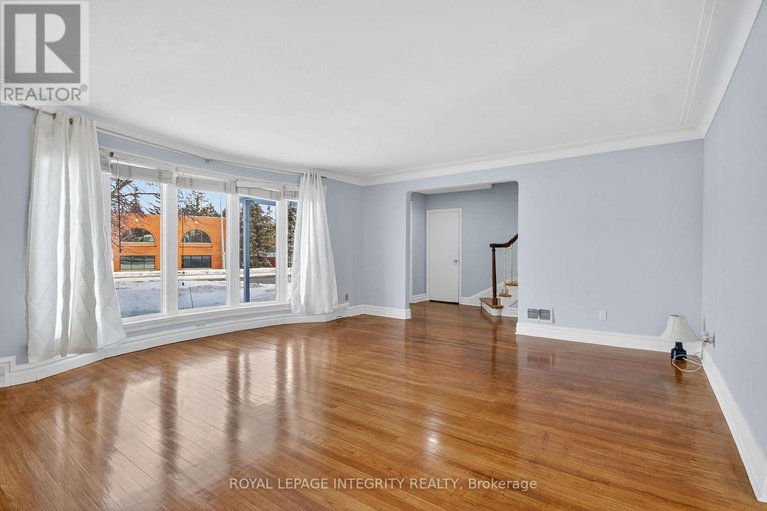 29192840/230-smyth-road/alta-vistafaircrest-heights/ottawa/ontario/K1H5A2_6