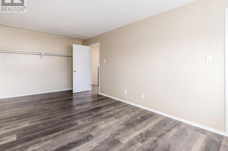 28970116/86-lightfoot-place/katimavik/ottawa/ontario/K2L3L9_22