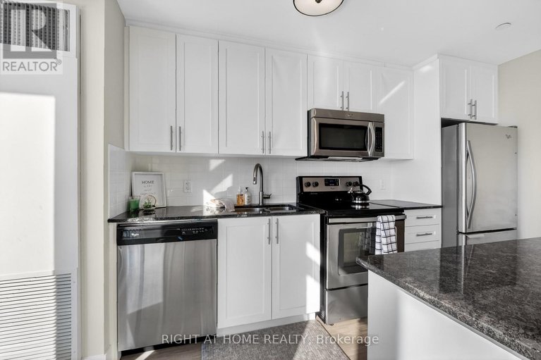 29331183/806-118-holmwood-avenue/glebe/ottawa/ontario/K1S5J5_17