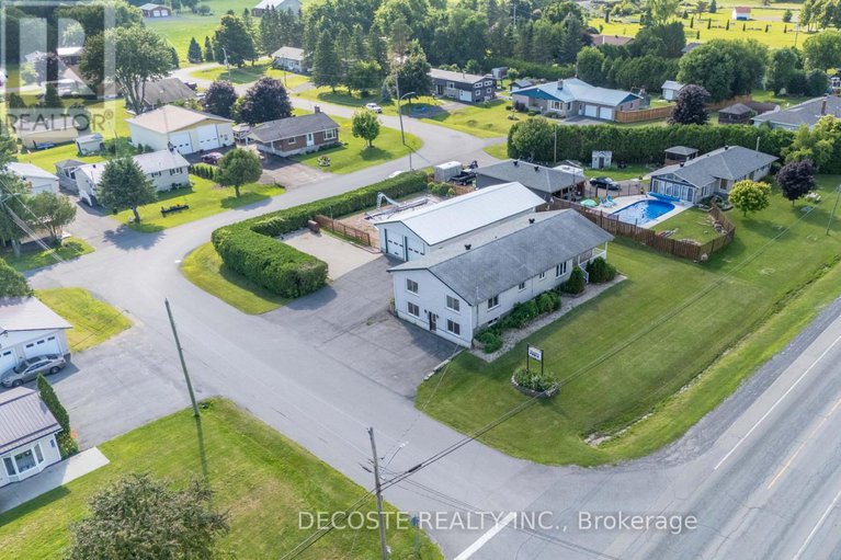 28605188/20397-park-crescent/south-glengarry-charlottenburgh-twp/south-glengarry/ontario/K0C1L0_2