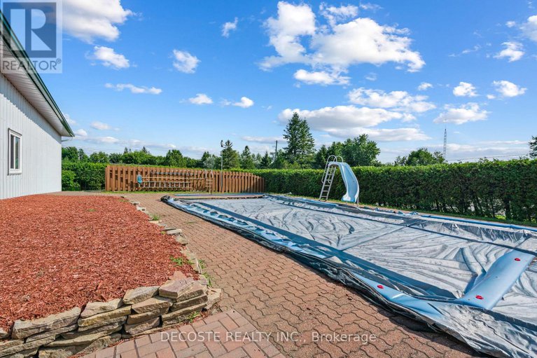 29259236/20397-park-crescent/south-glengarry-charlottenburgh-twp/south-glengarry/ontario/K0C1L0_36