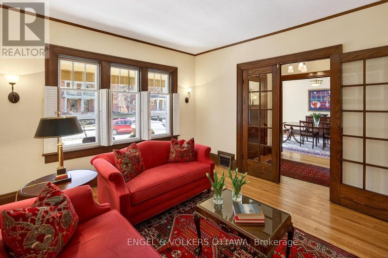 29643099/23-woodlawn-avenue/glebe/ottawa/ontario/K1S2S8_12