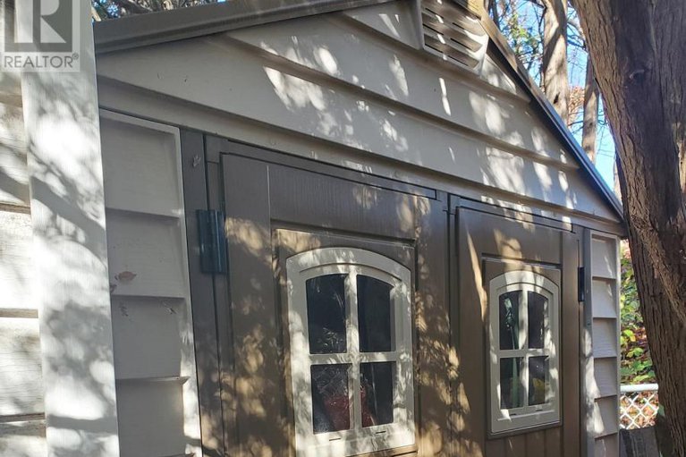 29046719/1767-bonaventure-terrace/convent-glen-south/ottawa/ontario/K1C1W6_35