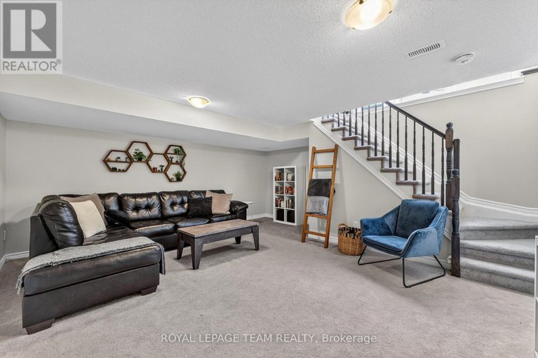 29608871/1214-cavallo-street/stittsville-south/ottawa/ontario/K2S0Z4_37