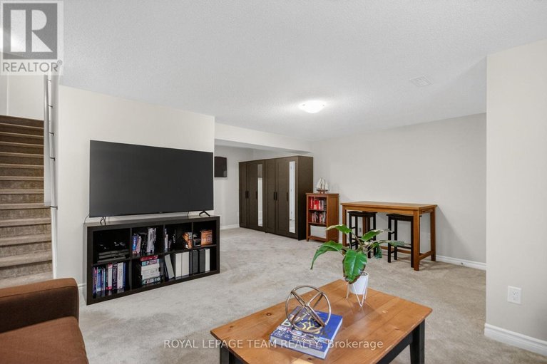 29645238/802-bascule-place/richmond/ottawa/ontario/K0A2Z0_25