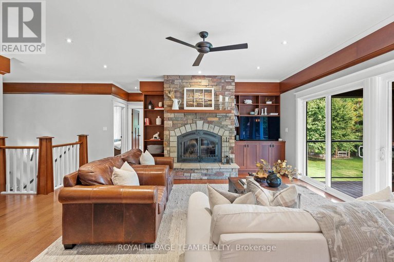 28865171/1560-maley-lane/rural-kanata-central/ottawa/ontario/K2W1C2_5