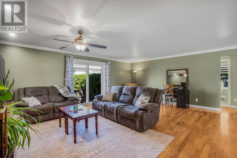 28877582/40-faucher-boulevard/casselman/casselman/ontario/K0A1M0_11