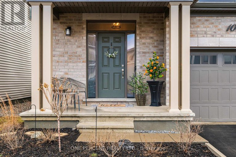 29563341/1002-showman-street/goulbourn-twp-from-franktown-rdsouth-to-rideau/ottawa/ontario/K0A2Z0_2