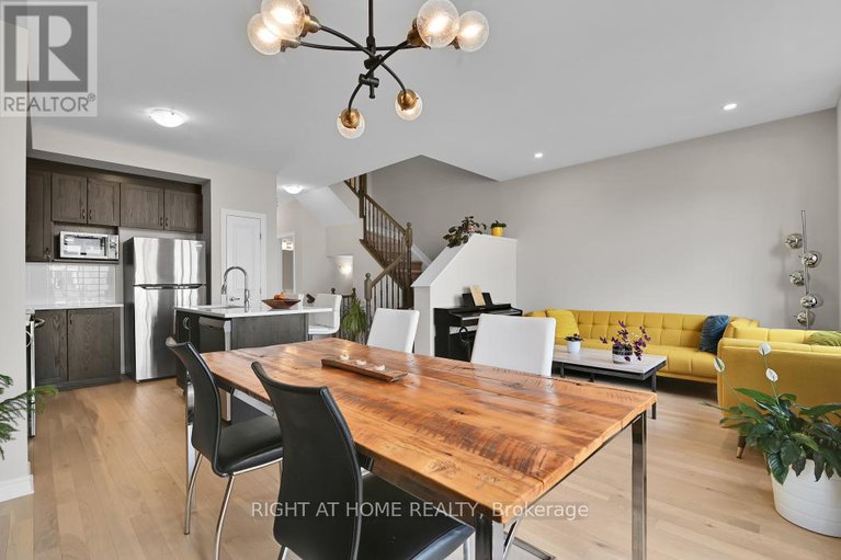28304086/166-gardenpost-terrace/avalon-west/ottawa/ontario/K4A5G8_6