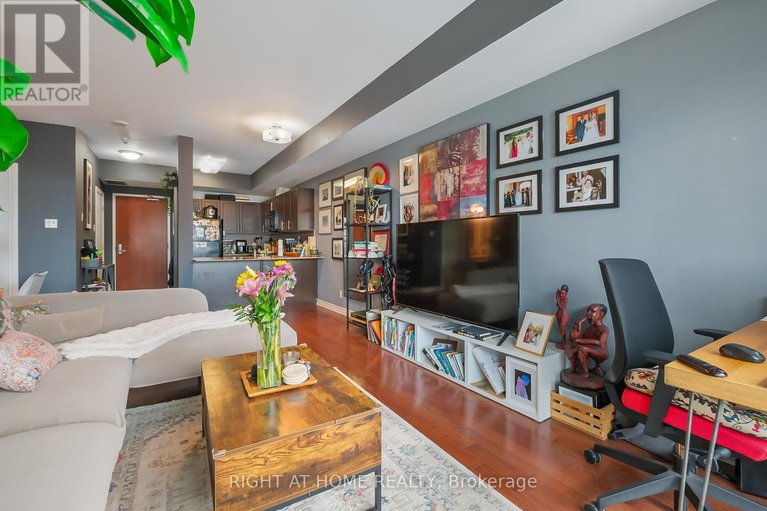 29527059/2302-234-rideau-street/sandy-hill/ottawa/ontario/K1N0A9_12