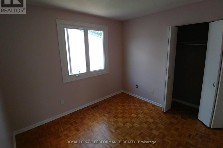 28468031/63-2063-jasmine-crescent/beacon-hill-south/ottawa/ontario/K1J7W2_13
