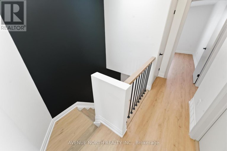 29437620/4-marielle-court/fairfield-heights/ottawa/ontario/K2B8P4_15