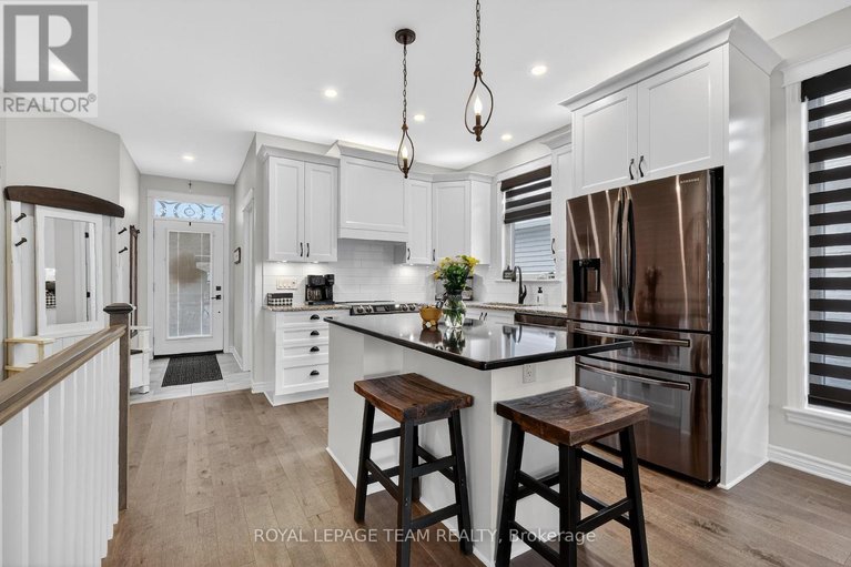 29480858/98-kayenta-street/remainder-of-stittsville-area/ottawa/ontario/K2S2K9_25