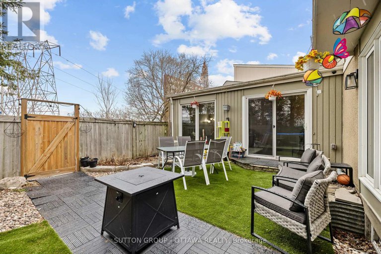 28573648/35-jackson-court/beaverbrook/ottawa/ontario/K2K1B6_30