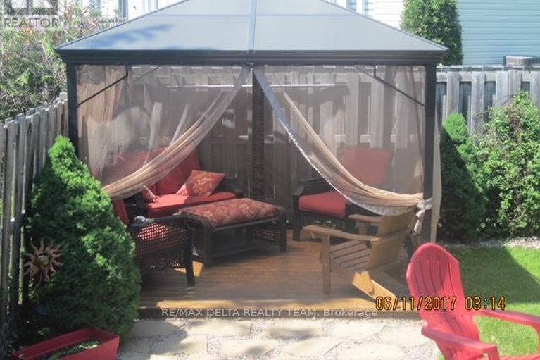 29579531/2685-sylvain-street/town-of-rockland/clarence-rockland/ontario/K4K1V3_31