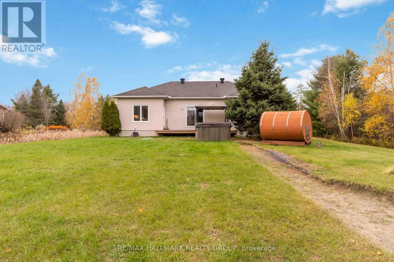 29066036/2030-kingsley-street/clarencerockland-twp/clarence-rockland/ontario/K0A1E0_36