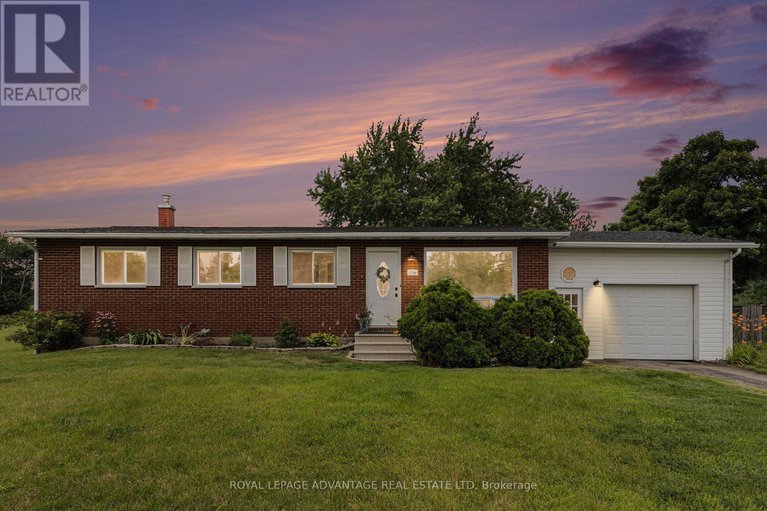 28608040/136-stamford-drive/drummond-n-elmsley-drummond-twp/drummondnorth-elmsley/ontario/K7H1A5_1