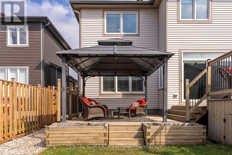 29651114/56-settlement-lane/village-of-russell/russell/ontario/K4R0A4_47