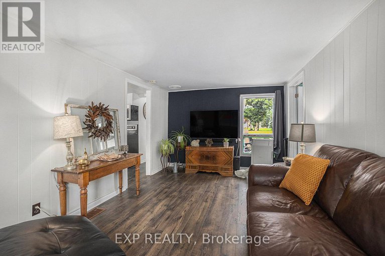 28498120/85-moore-street/mcnabbraeside-twps/mcnabbraeside/ontario/K7S1G3_9