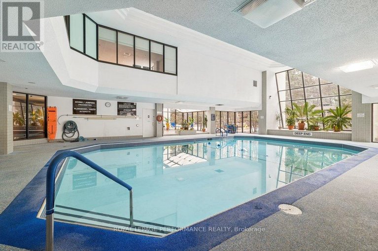 29469327/905-1480-riverside-drive/riverview-park/ottawa/ontario/K1G5H2_30