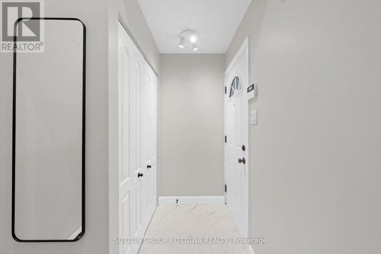 29110852/b-3-banner-road/sheahan-estatestrend-village/ottawa/ontario/K2H8T3_6