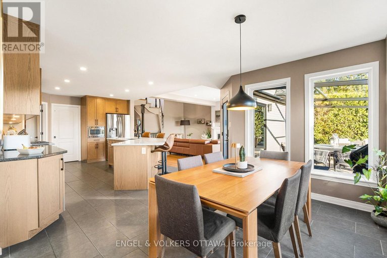 29666801/32-barcham-crescent/hearts-desire/ottawa/ontario/K2J3Z7_14