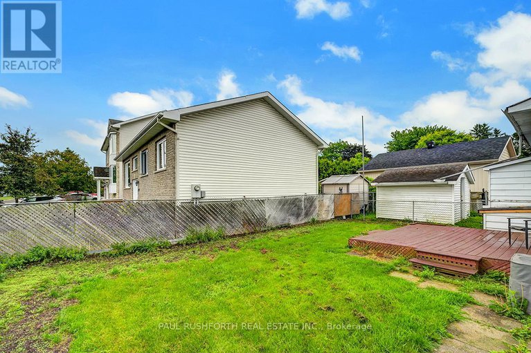 28457619/1293-st-jean-street/convent-glen-south/ottawa/ontario/K1C1N5_24